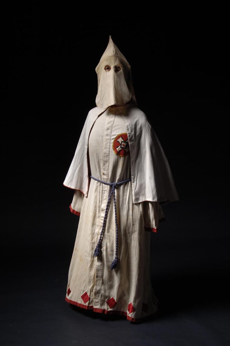 galleries/2012/09/16/art-that-angers-people-from-the-fountain-to-piss-christ/controversy-ohio-historical-center-controversial-art-exhibits_ktqfg9