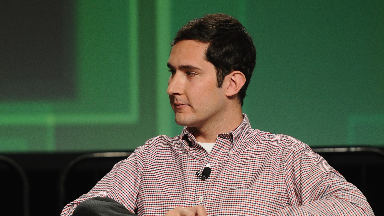 cheats/2012/04/09/instagram-ceo-banks-400m/systrom-ceo-instagram-facebook-cheat_s7r5tc