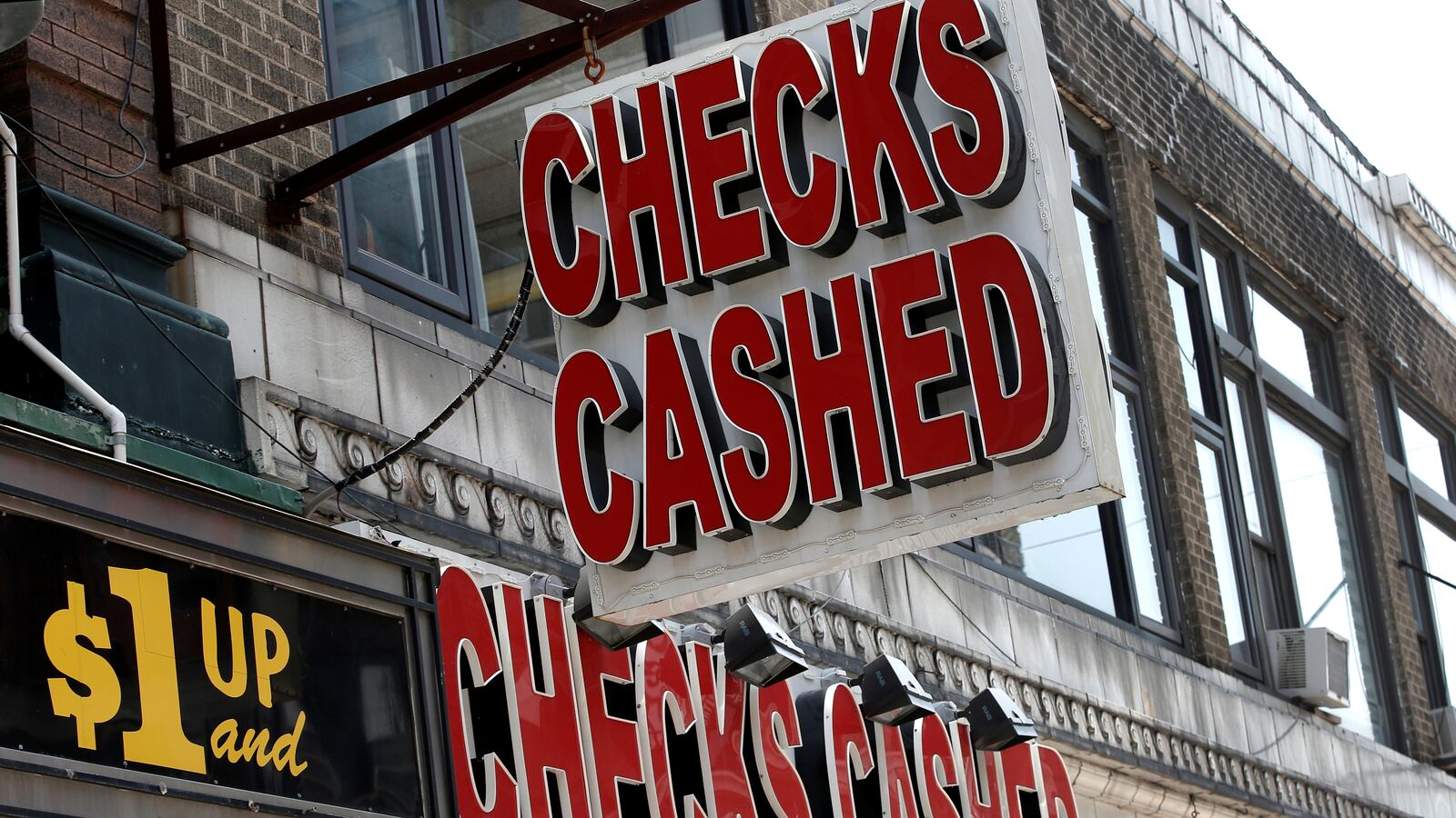 2016-06-02T120000Z_1866904672_S1AETHQBAWAA_RTRMADP_3_USA-CONSUMER-PAYDAYLOANS_bvorlg