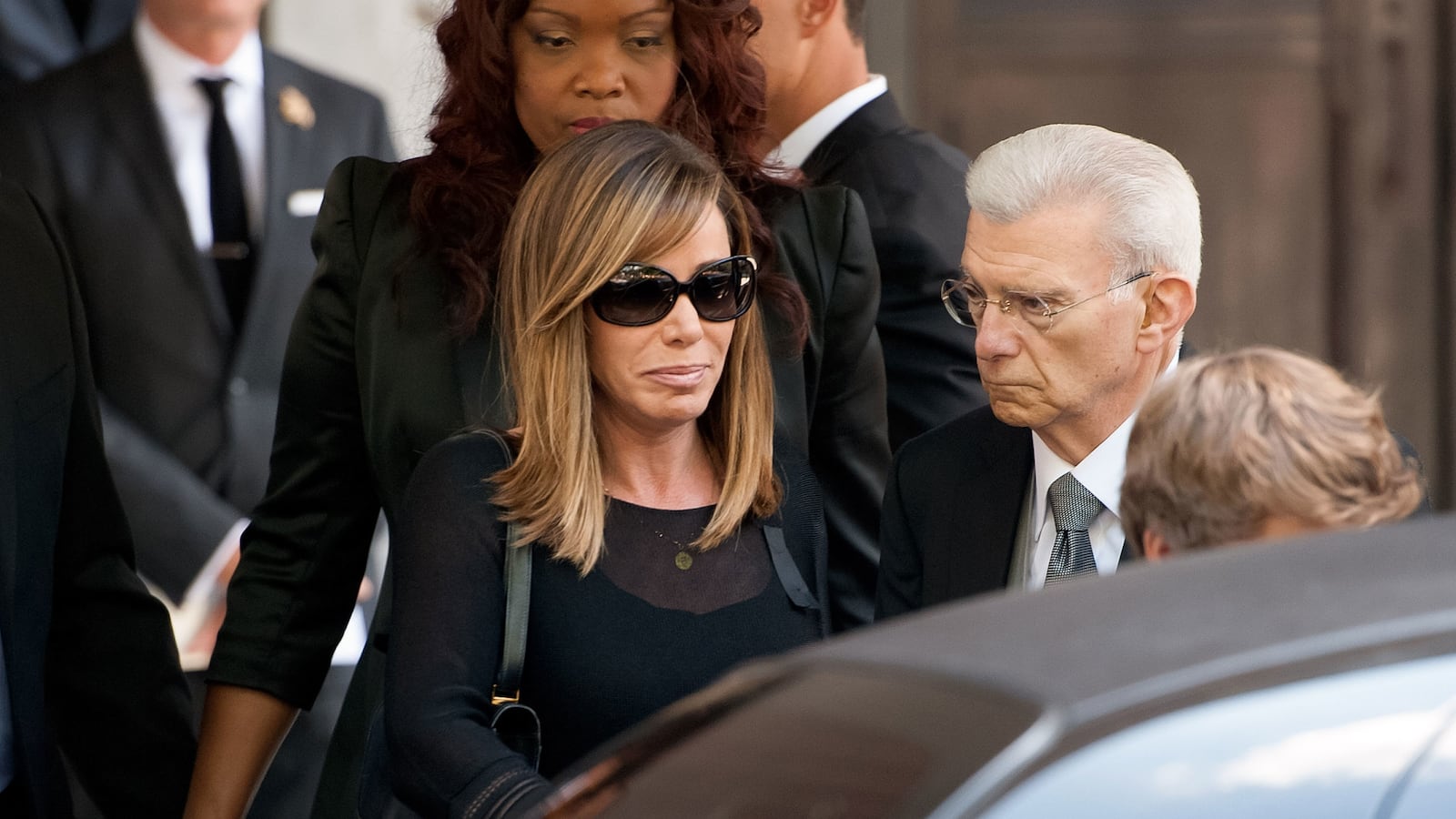 cheats/2014/10/17/joan-rivers-clinic-may-lose-license/141017-melissa-rivers-cheat_t40phw