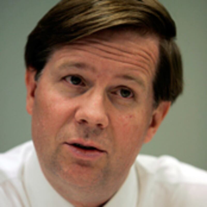 articles/2009/04/09/toyota-chief-well-reboundby-2014/eisenberg-gm-jim-lentz_21791_hijvhl