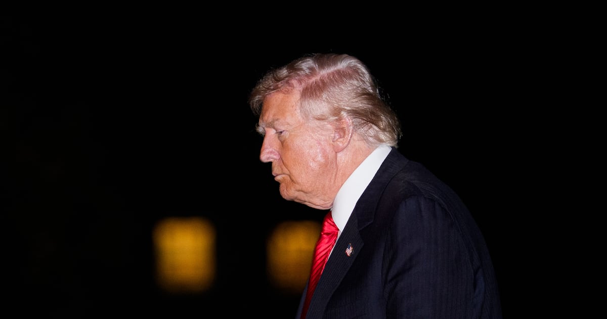 Trump bricht seinen eigenen Rekord für den längsten Shutdown in der ...