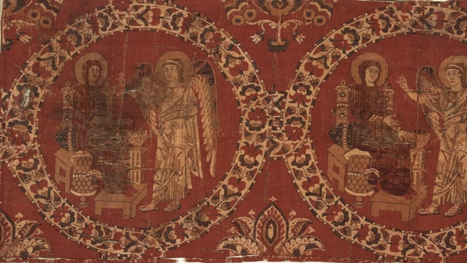 articles/2012/04/02/byzantium-and-islam-at-the-metropolitan-museum/annunciation-daily-pic_fdysbw