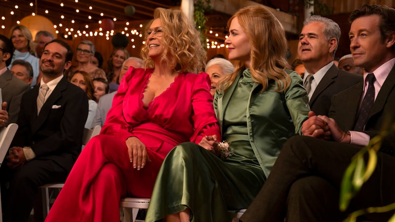 Jamie Lee Curtis, Nicole Kidman, and Simon Baker in Scarpette.