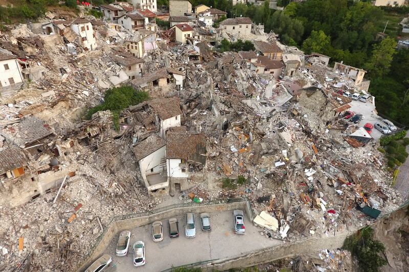 galleries/2016/08/24/quake-rattles-central-italy-photos/160825-italy-earthquake-11_bqqpms