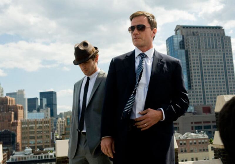 galleries/2010/06/04/summer-tv-preview/lacob-summer-tv-preview---12_ghy2qs