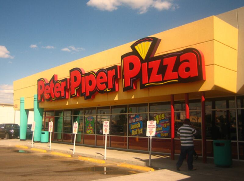 galleries/2010/09/09/unhealthy-pizza/unhealthy-pizza---30_xdispw