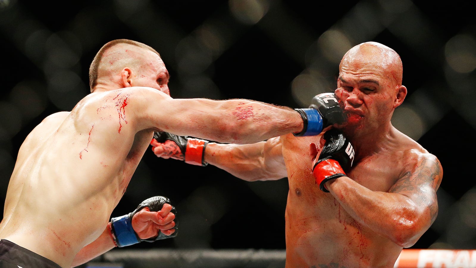 articles/2015/07/25/hey-ufc-bring-back-bare-knuckle-fights-to-stop-brain-trauma/150724-gottschall-ufc-tease_xgtkqy