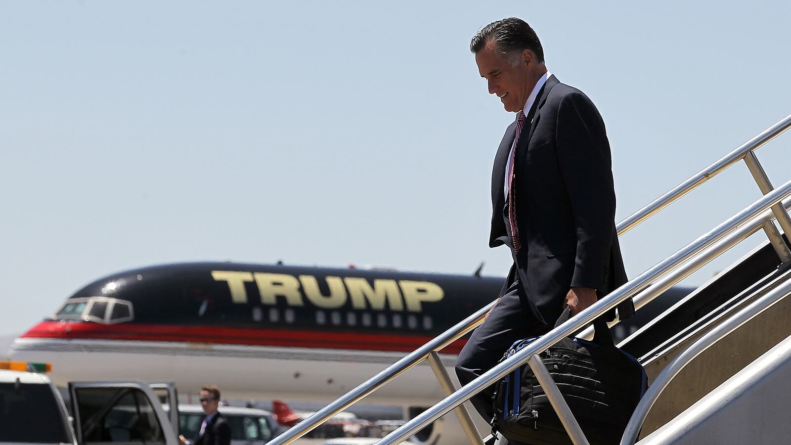 cheats/2012/05/30/trump-steals-romney-s-spotlight/romney-trump-cheat_eqpqyo