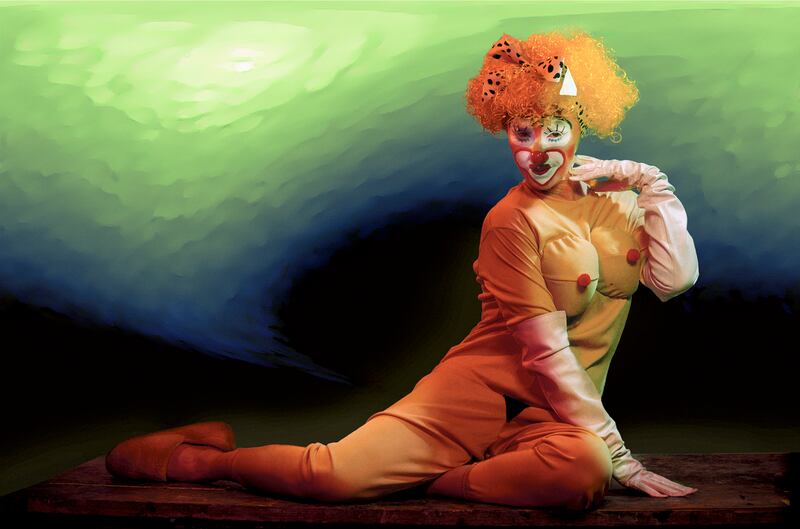 galleries/2016/09/04/photos-cindy-sherman-imitation-of-life/160823-cindy-sherman-08_ykayjf