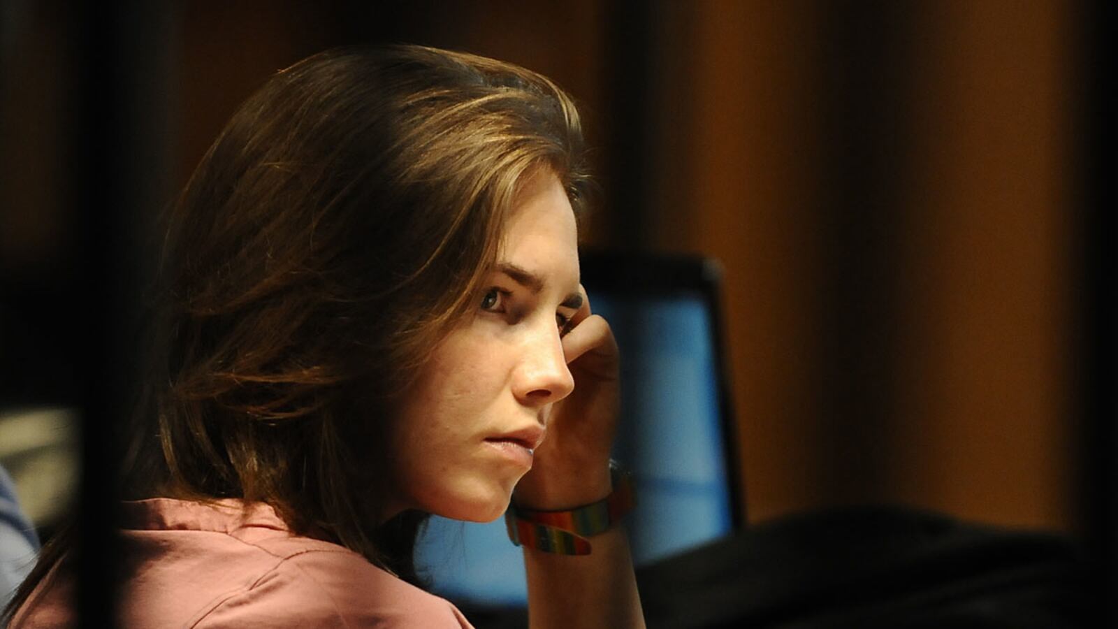 cheats/2011/09/24/prosecutors-seek-life-sentence-for-knox/knox-closing-argument-nadeau_r2pnui