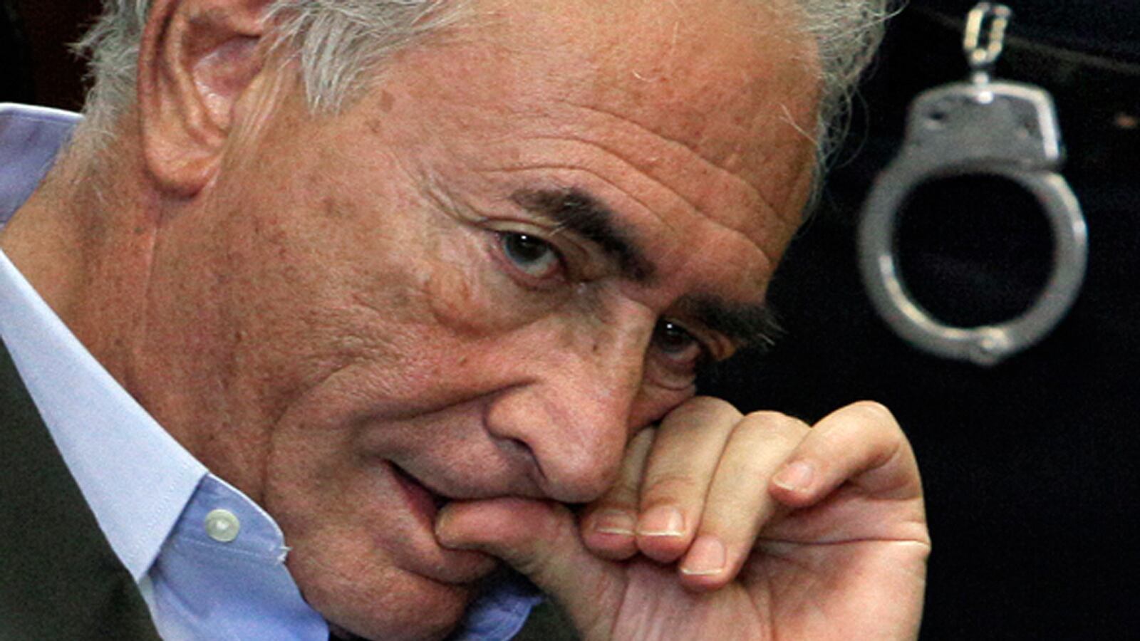 galleries/2011/05/25/sex-scandals/sex-scandals-tease_qrno5y