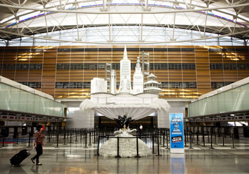 galleries/2009/11/19/america-s-airports-ranked-from-first-to-worst/airports---21-san-francisco-international-airport_cdxlkk