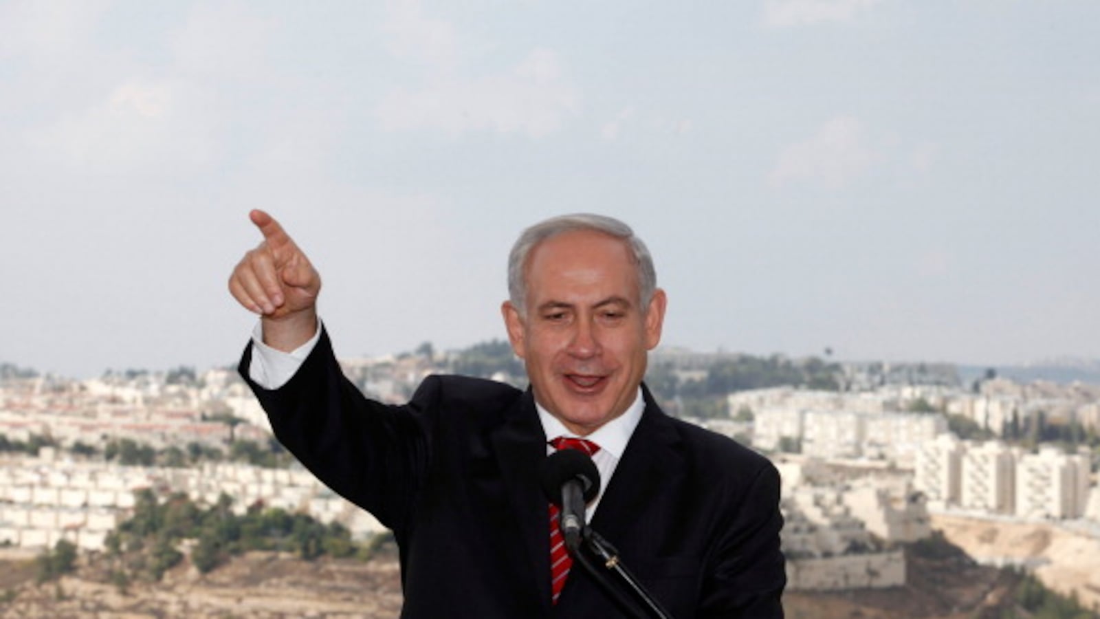 articles/2013/06/12/mixed-messages-from-israel-on-peace-process/bibi-gilo-openz_zoa9ag
