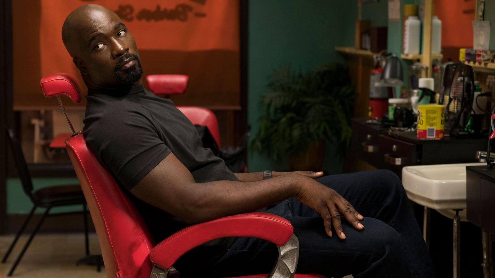 180615-madison-luke-cage-hero_xfdkfg