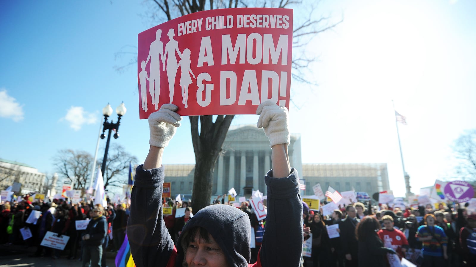 articles/2014/04/24/opposing-gay-marriage-doesn-t-make-you-a-crypto-racist/140423-rauch-gay-tease_jv0dkm