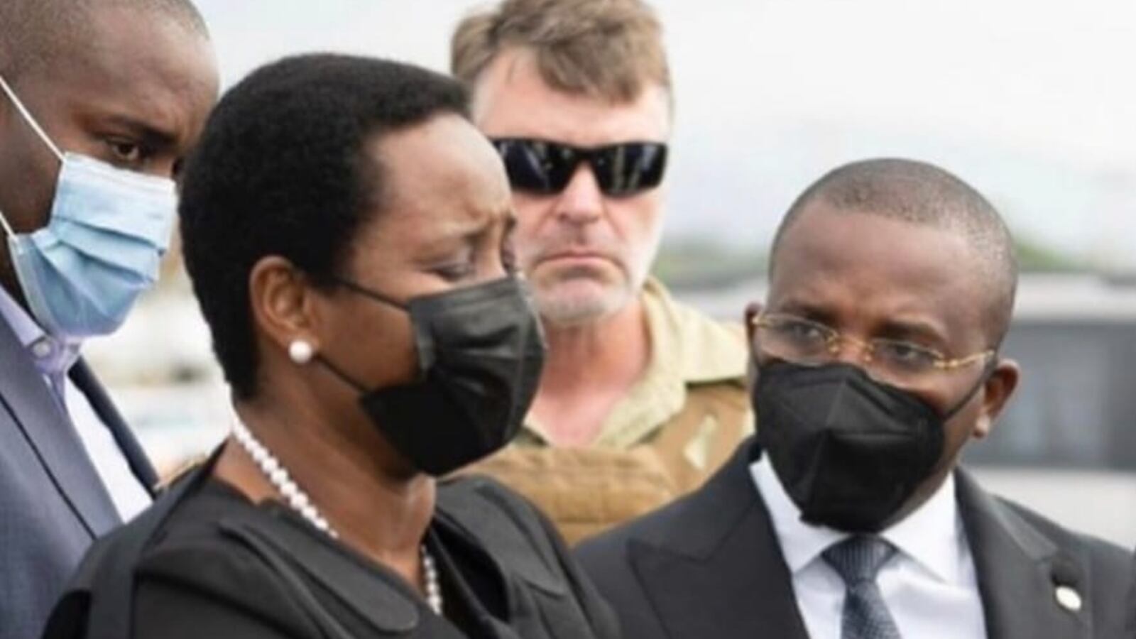 PHOTO-2021-07-17-22-28-13_ilenlg