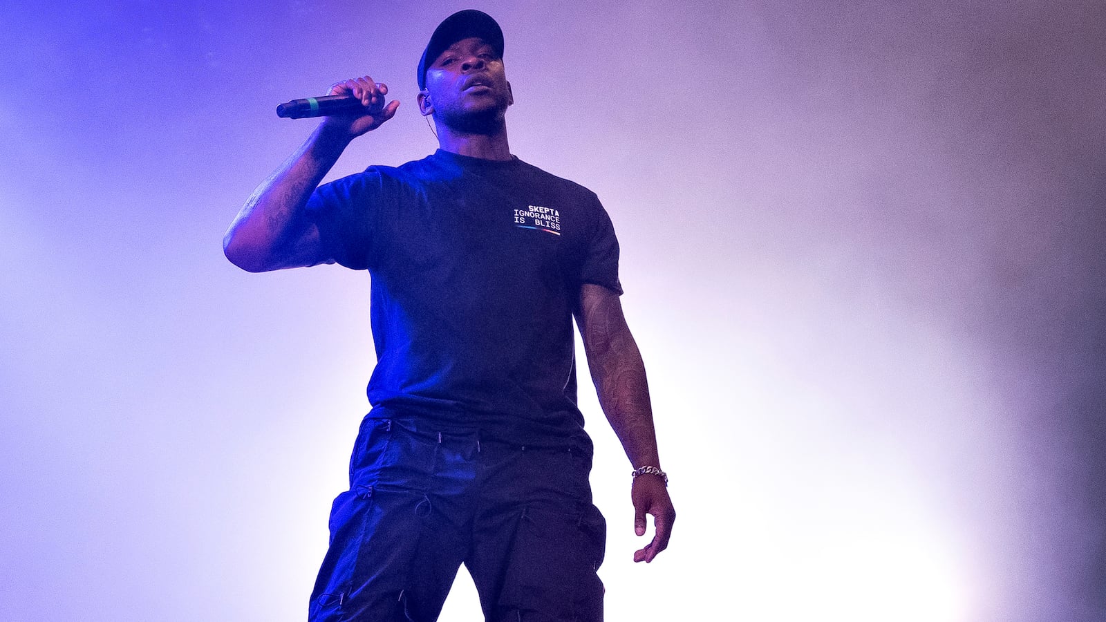 Skepta has apologized after critics claimed artwork for his new single ‘Gas Me Up (Diligent)’ evoked scenes from the Holocaust.