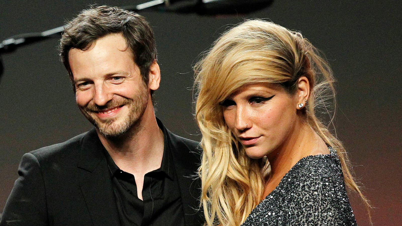 cheats/2016/03/09/report-sony-music-to-drop-dr-luke/160309-kesha-dr-luke-cheat_sqbnv8