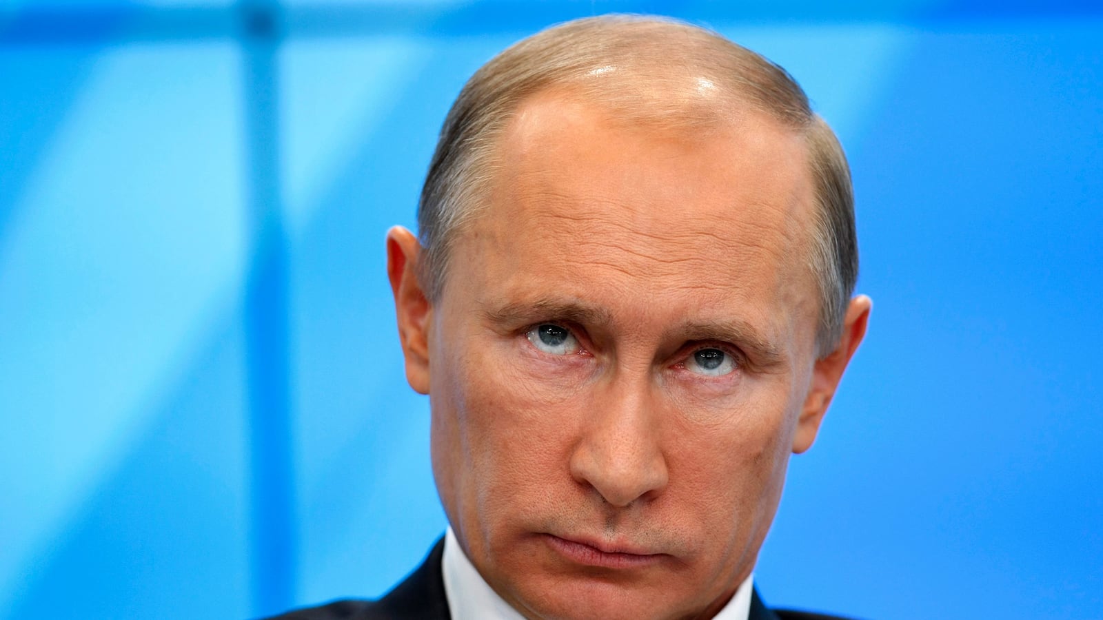 articles/2016/09/09/is-putin-as-popular-as-trump-says/160909-nemtsova-putin-poliing-tease_hr7gvw