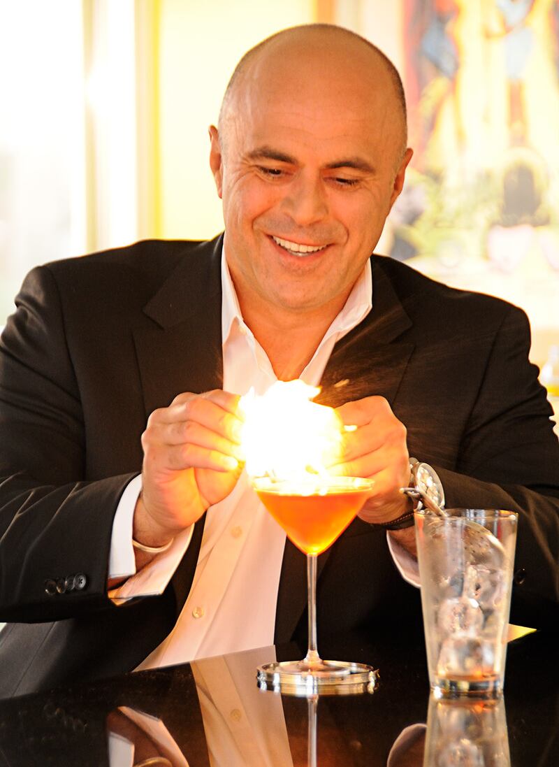 articles/2016/08/23/three-drinks-in-las-vegas-nevada/160822-rothbaum-las-vegas-drinks4-embed_zefstz