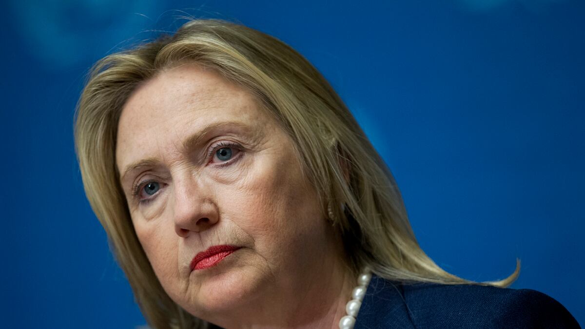 cheats/2012/06/30/clinton-approve-military-action/clinton-un-syria-cheat_cgtj7l