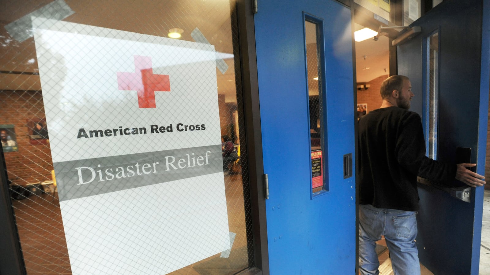 cheats/2013/05/28/red-cross-sitting-on-sandy-funds/hurricane-sandy-heroes-red-cross_c36khm