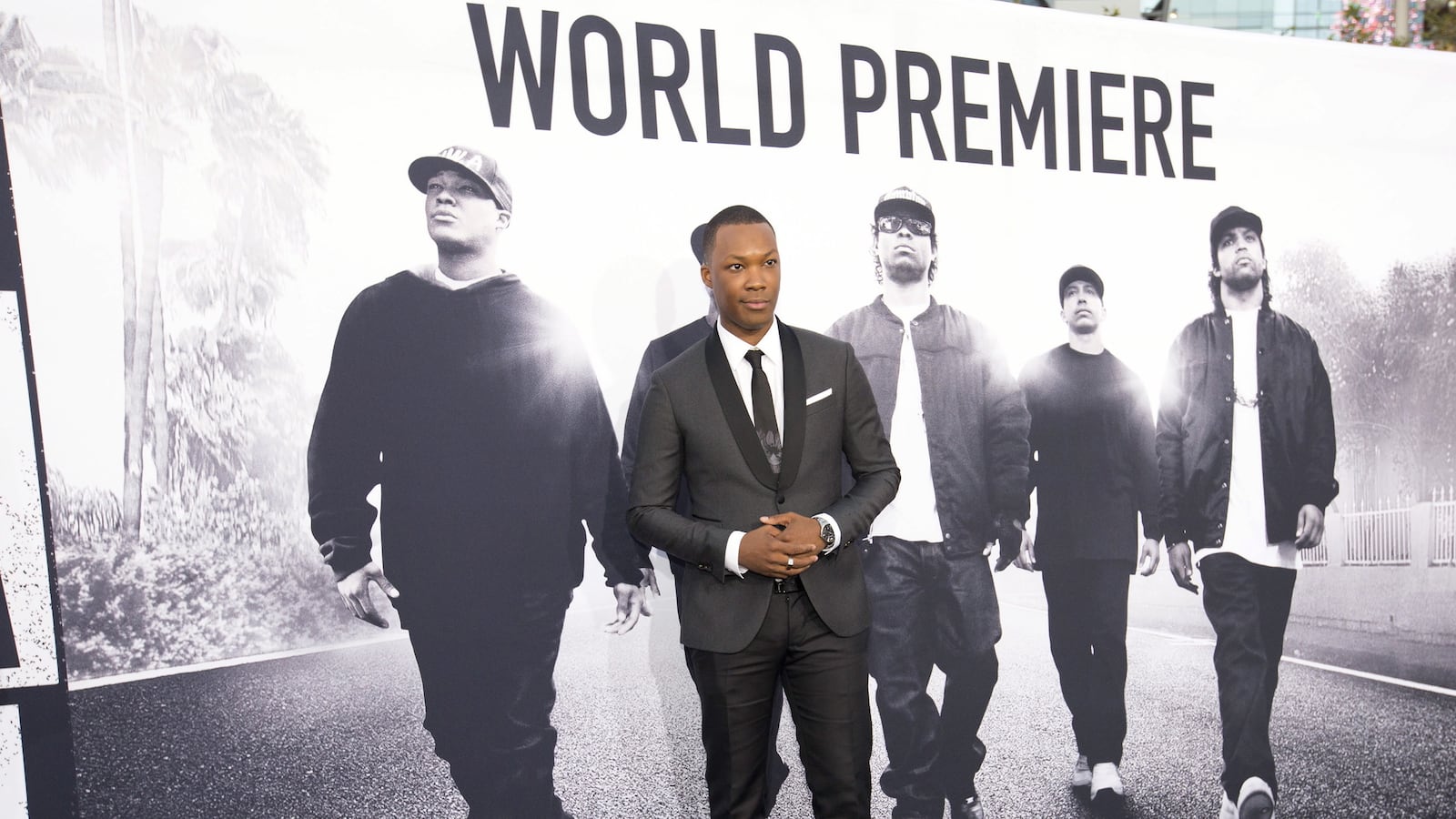 cheats/2015/08/16/straight-outta-compton-nabs-56m/150816-nwa-cheat_pro6vg