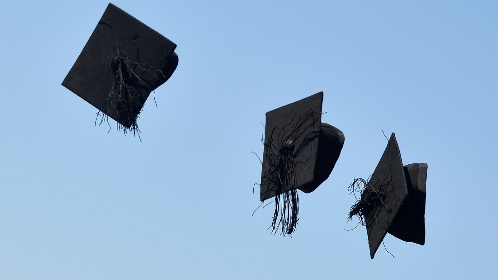 2018-08-03T000000Z_819383568_RC17F2A09540_RTRMADP_3_BRITAIN-EDUCATION_irzd3j