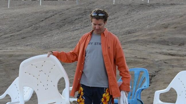 articles/2013/01/14/rand-paul-swims-in-the-dead-sea/rand-paul-swims-in-the-dead-sea-image_emdsm9