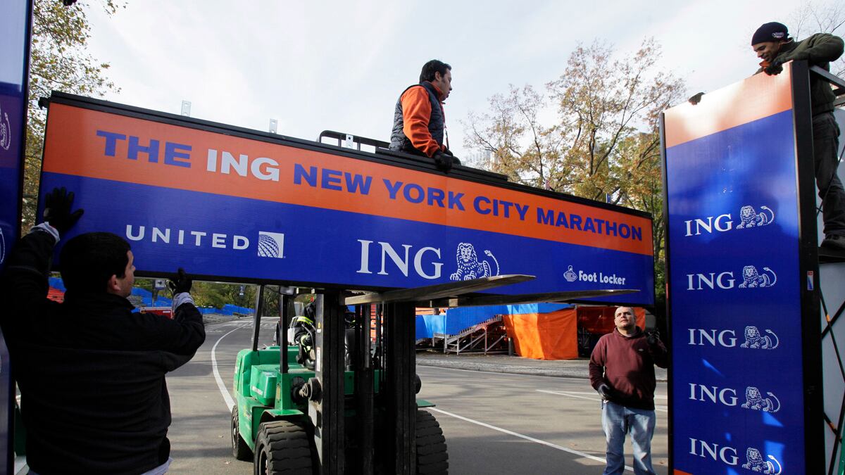 cheats/2012/11/02/some-marathoners-will-still-run/shapiro-marathon-si-tease_p7zdq8