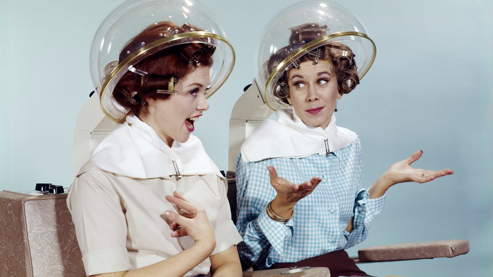 190318-demopoulos-girltalk-salon-tease_qluia0