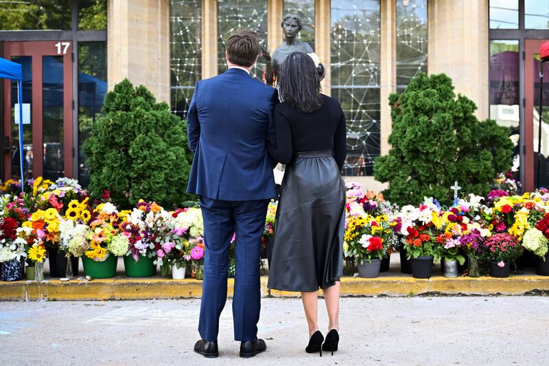 Vance and Second Lady Usha Vance pay their respects to victims of the shooting