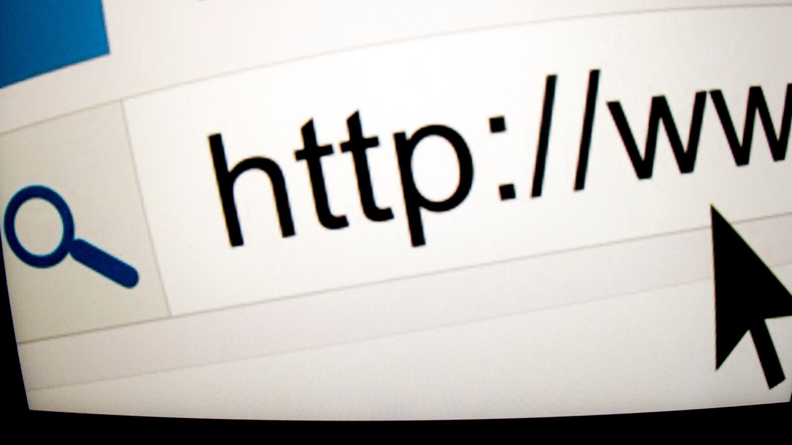 articles/2013/07/13/the-first-great-internet-novel/130712-internet-novel-elkin-tease_xpsvyk