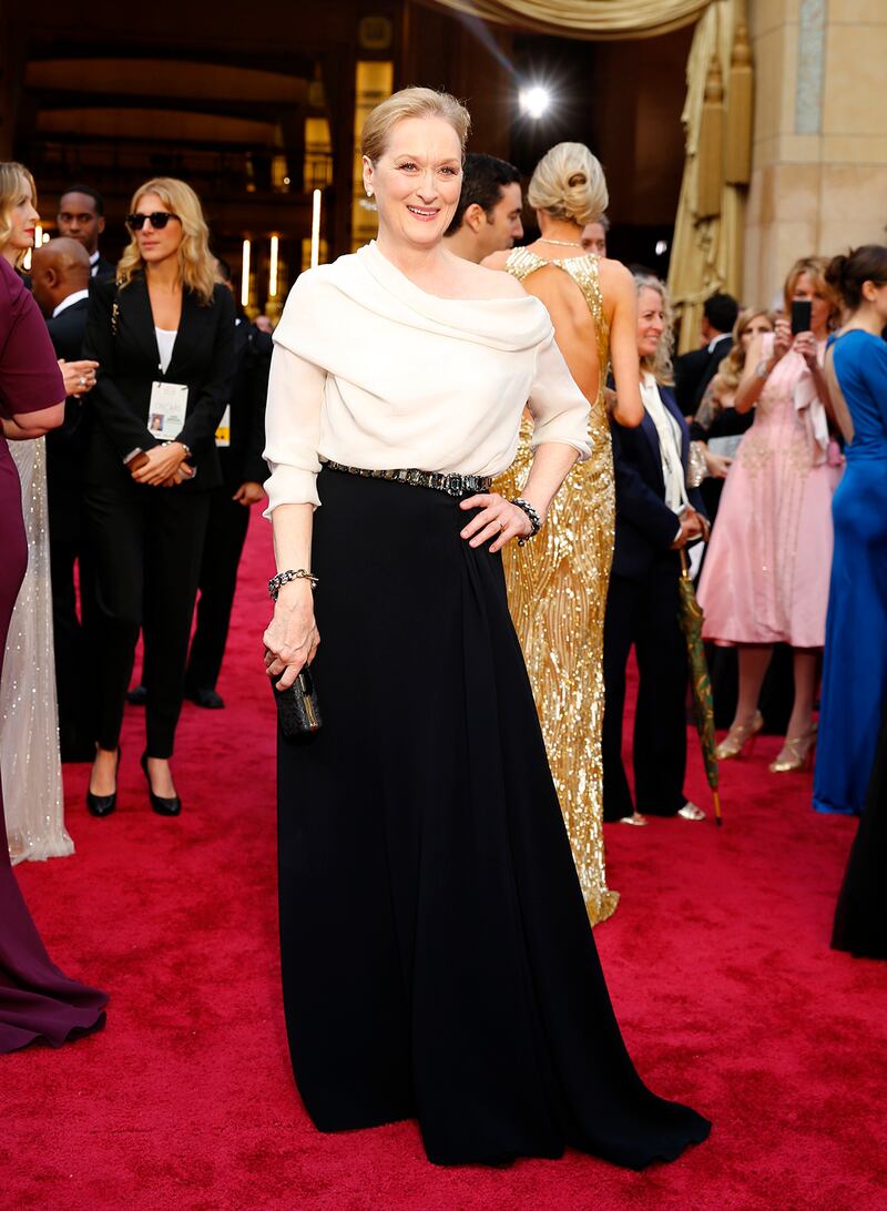 galleries/2014/03/02/best-of-the-2014-oscars-red-carpet-jennifer-lawrence-lupita-nyong-o-and-more-photos/oscars-redcarpet-streep_wtwqyg