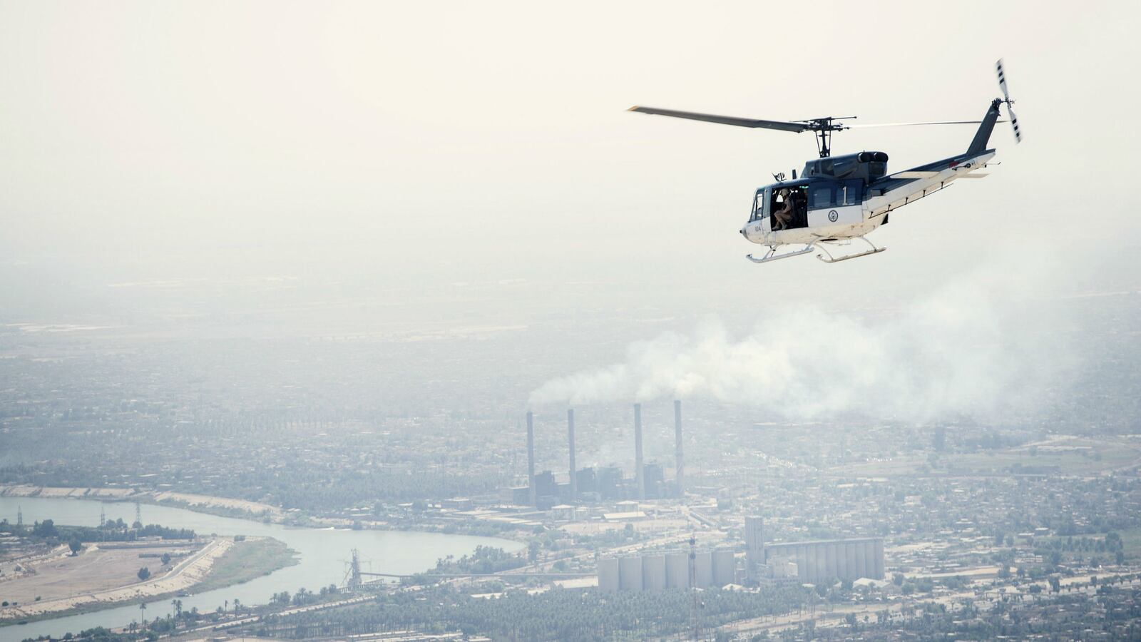 cheats/2014/09/14/arab-nations-offer-anti-isis-strikes/140914-airstrikes-cheat_xsh6tc