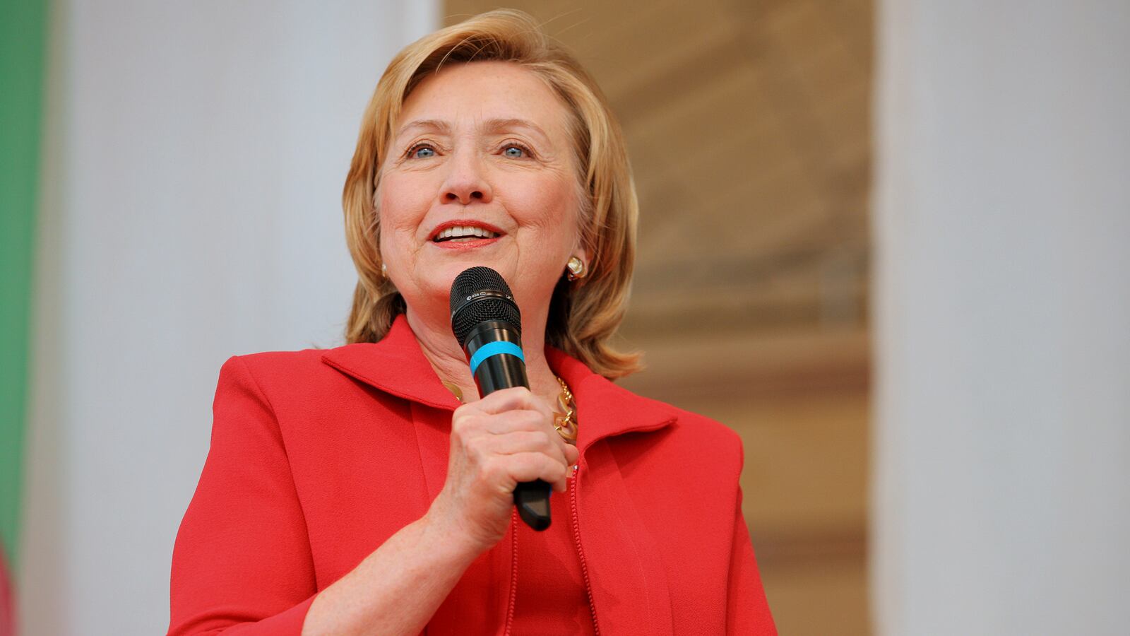 articles/2014/07/21/weirdest-questions-people-asked-hillary-clinton/140721-jacobs-hills-tease_fsamgz