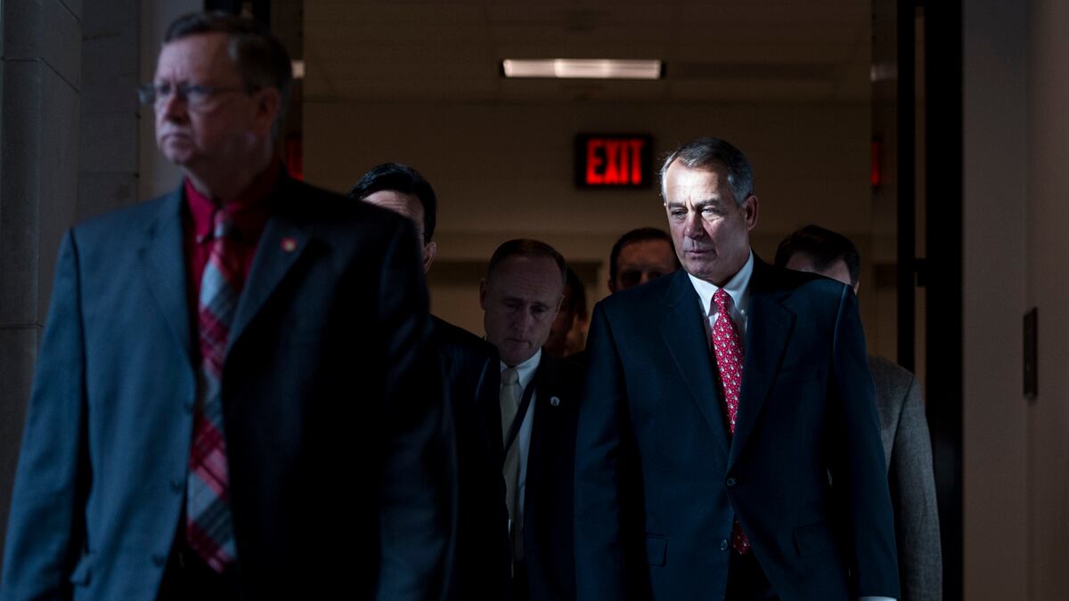 articles/2012/12/23/michael-tomasky-the-gop-brings-politics-to-a-crisis-point/tomasky-gop-crisis-point-tease-embed_roovtf