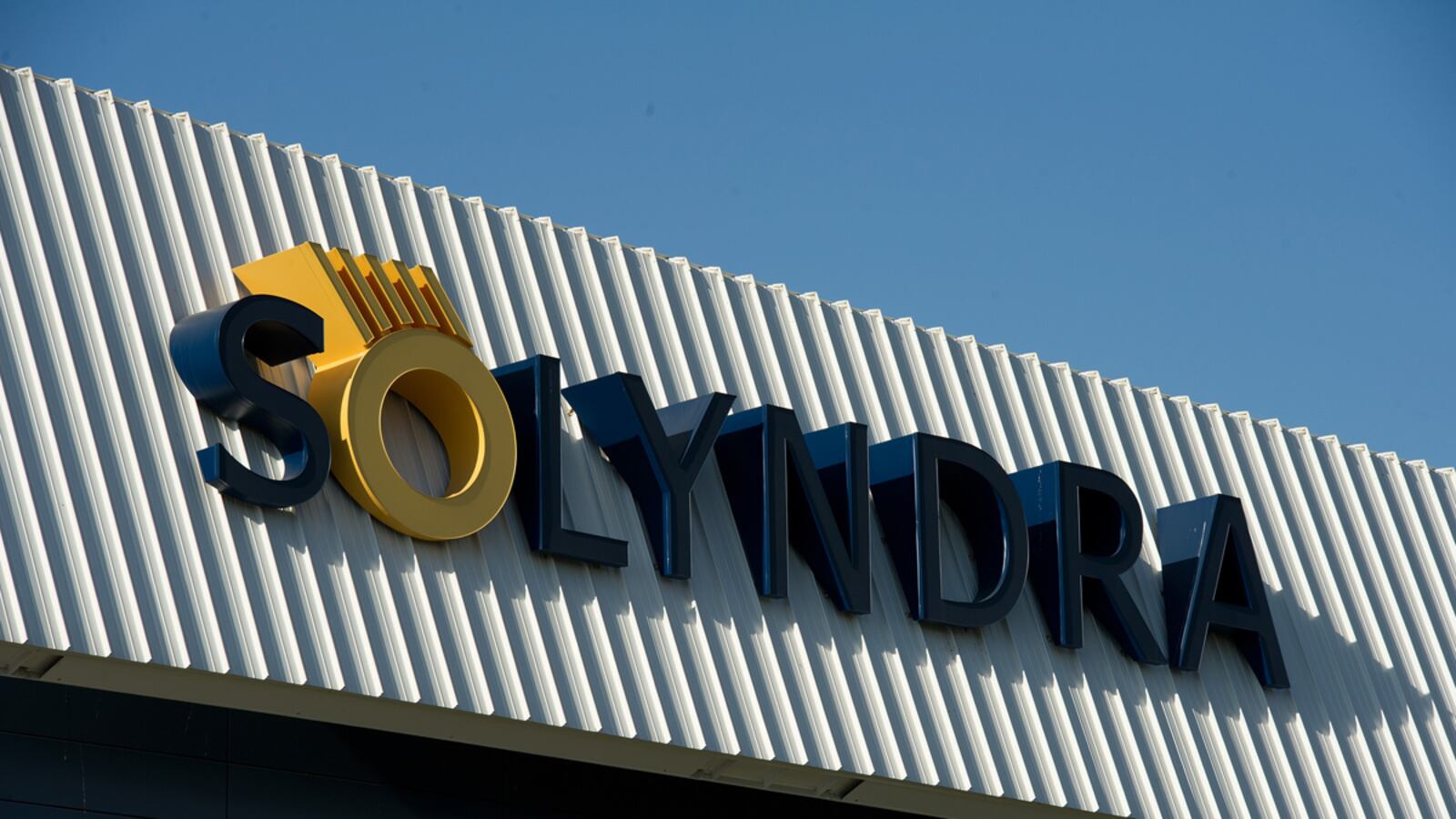 cheats/2011/10/17/obama-administration-s-environmental-record-failures/solyndra-cs_duka9z