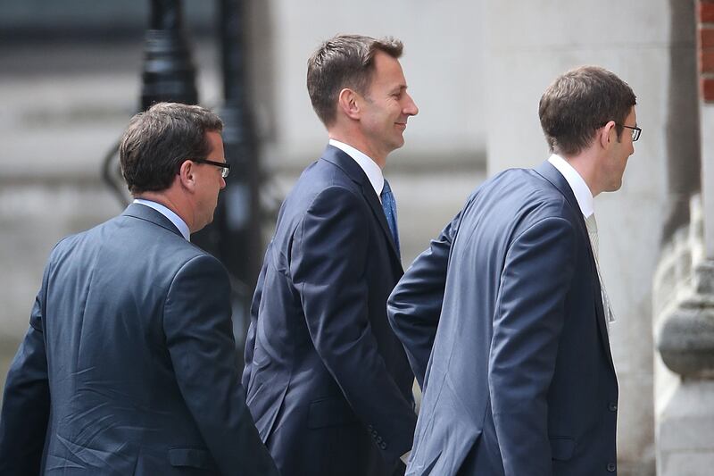 articles/2012/05/31/culture-minister-jeremy-hunt-sympathetic-to-murdoch-bskyb-bid/jukes-hunt-leveson-embed_tafidd