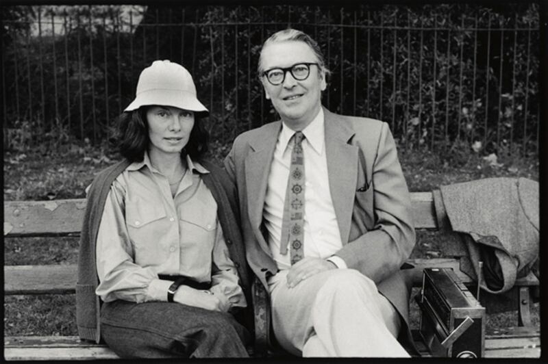 galleries/2009/02/10/martin-amis-and-friends/martin-amis-9_nmfoqc