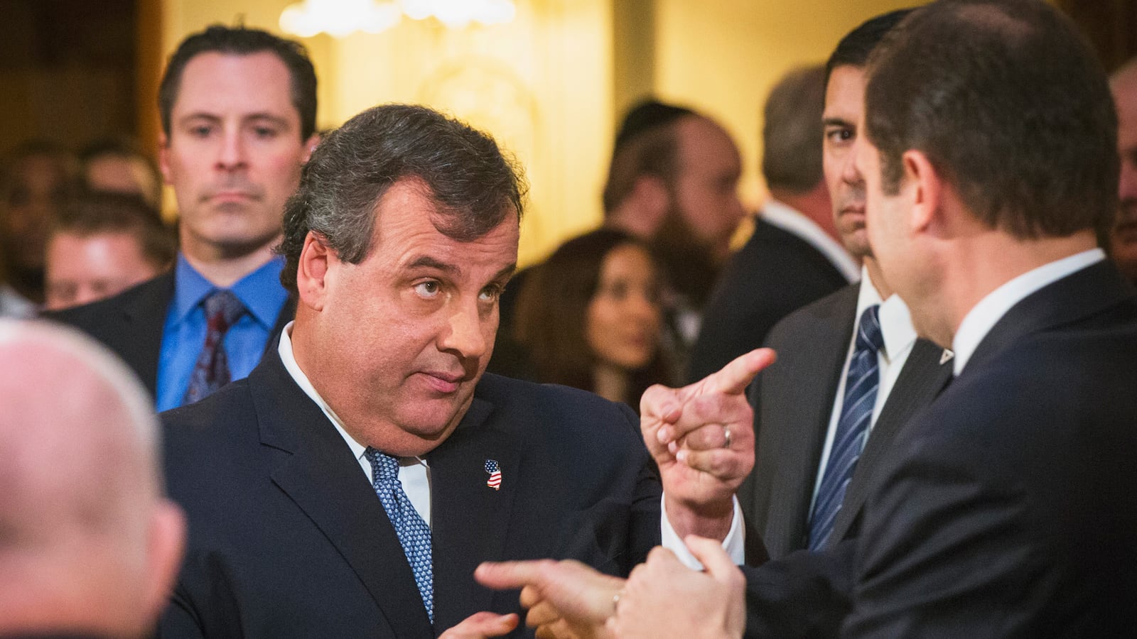 articles/2014/05/14/chris-christie-s-yolo-attitude-for-2016/140114-freelander-christie-tease_y2zjzu