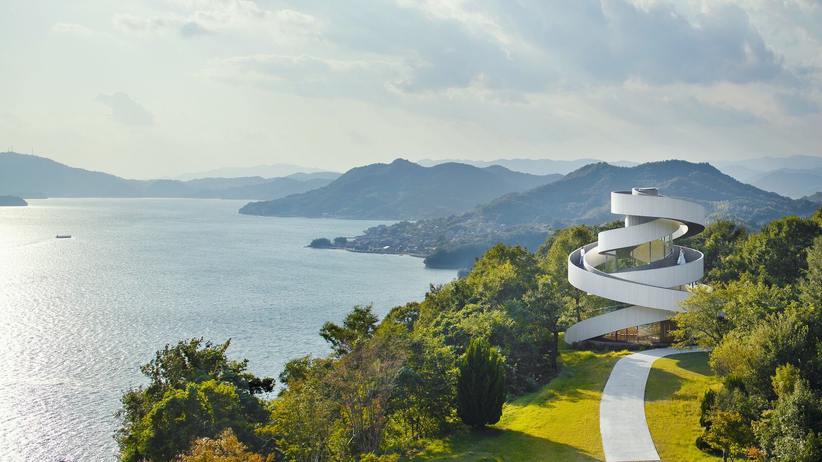 211130-beasttravel-ContemporaryJapaneseArchitecture_x06m2f