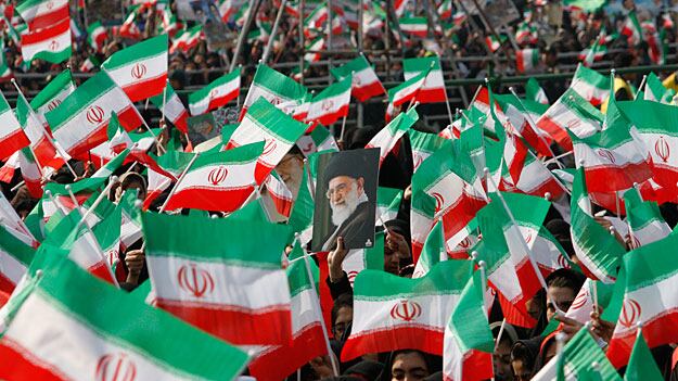 galleries/2010/02/11/scenes-from-the-iranian-front/iran-anniversary-protests-1_kzyozd