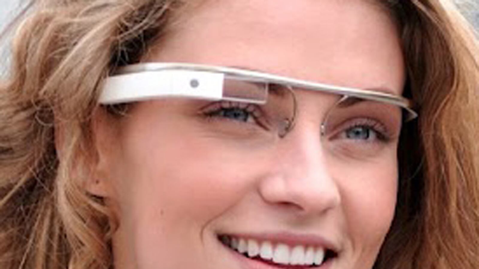 cheats/2012/04/06/google-boss-seen-with-project-glasses/google-project-glasses-cheat_nn3gb4