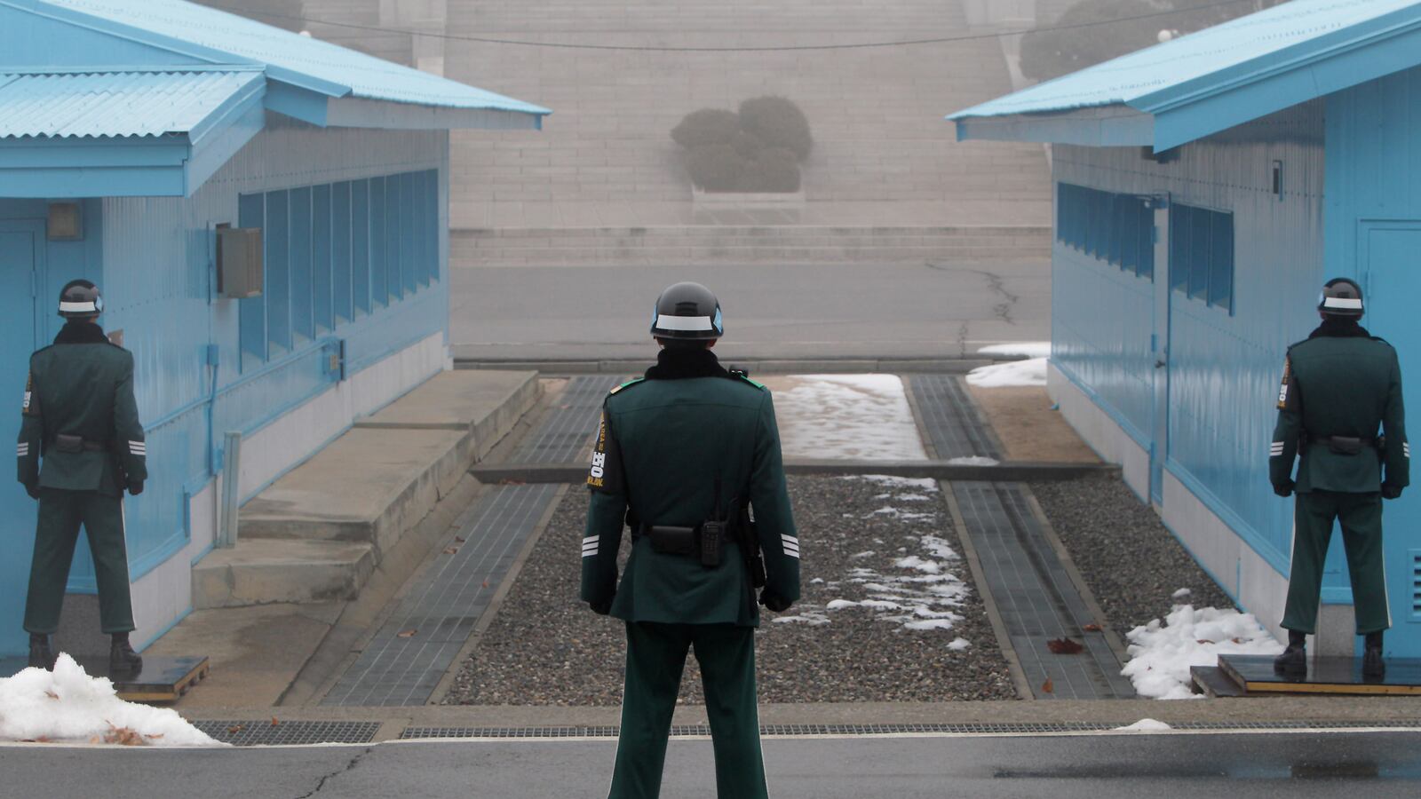 cheats/2013/03/06/south-korea-to-north-don-t-mess-with-us/130306-nkorea-skorea-retaliation-cheat_mj1p4a