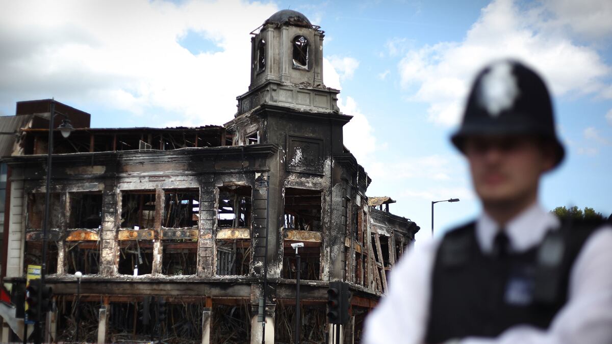 cheats/2011/08/16/london-teen-charged-with-murder/london-riot-cheat_tc3vc5