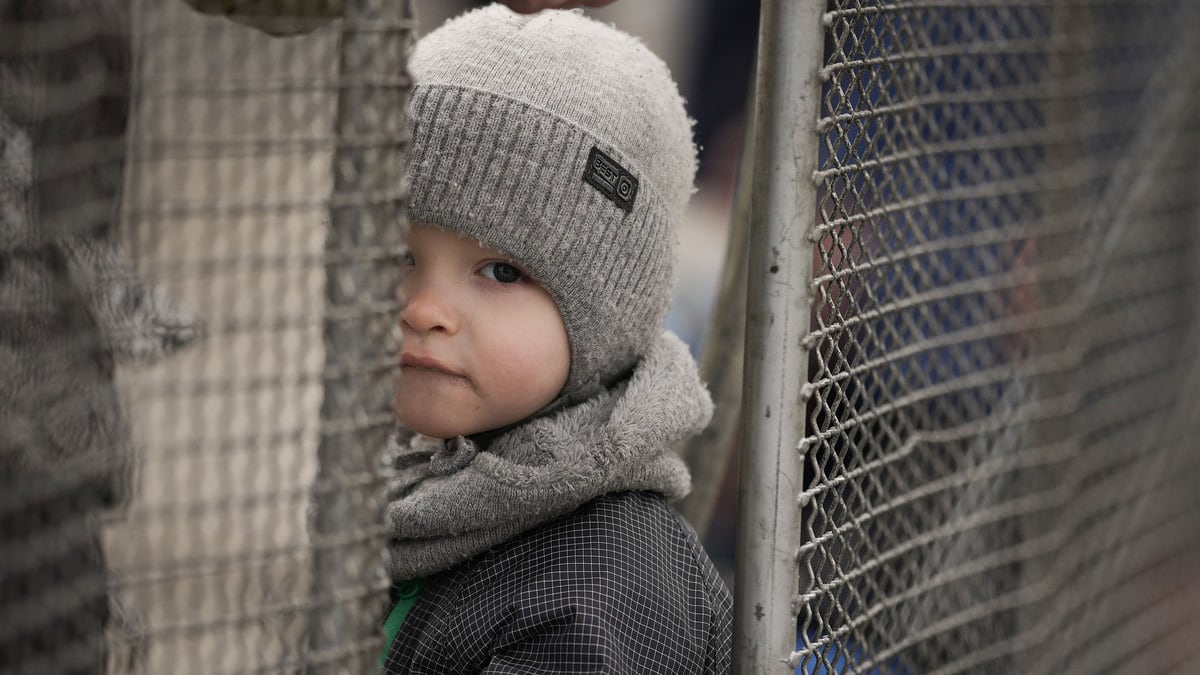 220318-putin-war-on-children-hero_nixf4y