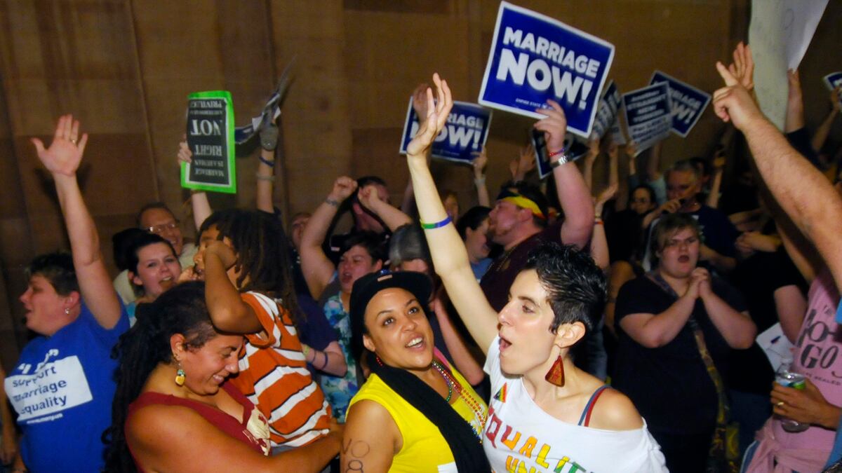 cheats/2012/05/14/majority-supports-same-sex-unions/gay-marriage-new-york-approves-cheat_eqsbm7