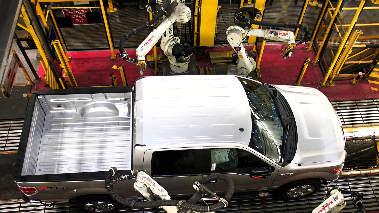 cheats/2014/01/30/u-s-economic-comeback-continues/140130-us-gdp-cheat_zrf8fz